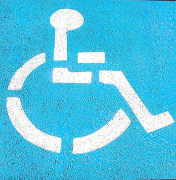 Le rubano l’identità, disabile si ritrova con la pensione dimezzata