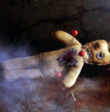 Va dalle amanti del marito con le bamboline voodoo