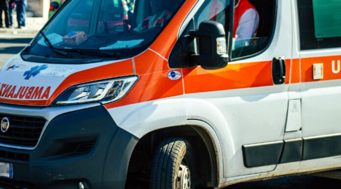 Tragedia a Scafati, giovanissimo operaio di Poggiomarino muore sul colpo