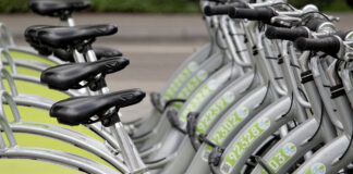 Ladro seriale di e-bike preso in Circumvesuviana