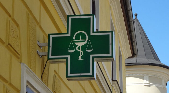 San Giuseppe Vesuviano, pistola in faccia al farmacista per portare via l’incasso