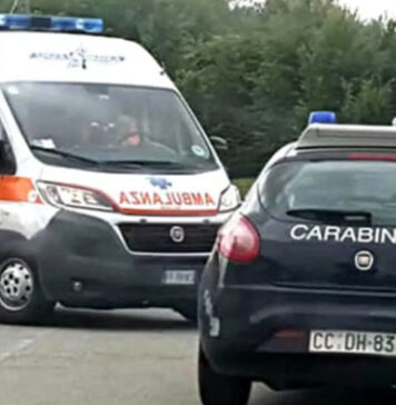 Operaio morto dopo una caduta, fu spinto da un collega