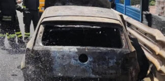Bomba fa esplodere auto a Sant’Anastasia