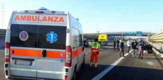Schianto sull’A16: muore il marito, grave la moglie
