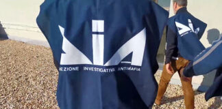 Video hot della figlia del boss scatena l’agguato d’onore