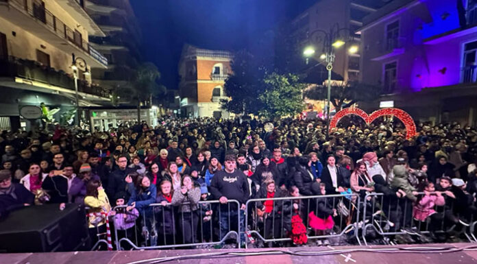 Poggiomarino si riprende il Carnevale storico, successo straordinario