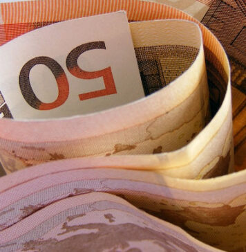 Decreto del Governo, Bonus da 250 euro per le famiglie