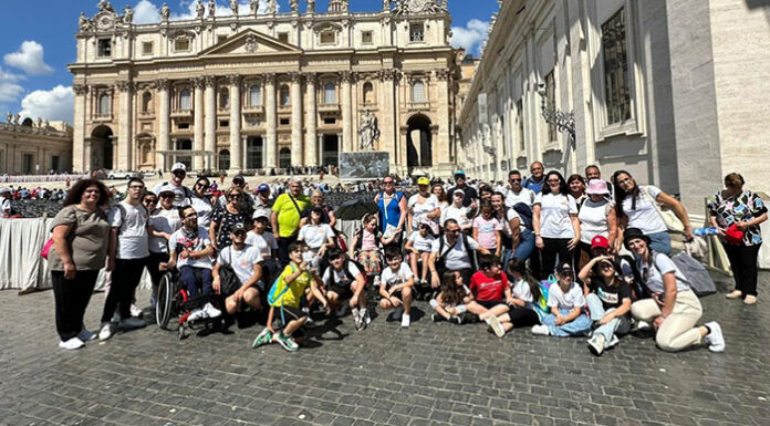 La Gabry Dance di Poggiomarino ricevuta da Papa Francesco