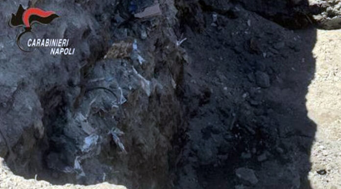 Scoperti rifiuti nocivi interrati nel Parco del Vesuvio