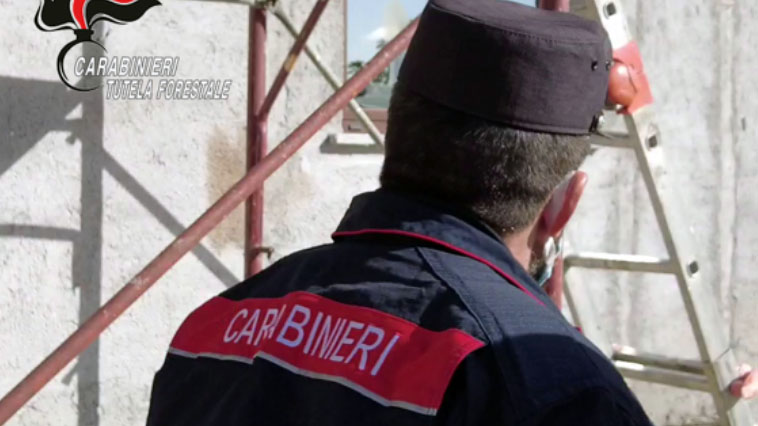 abusivismo cantiere