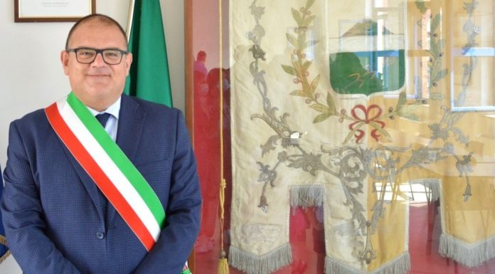 Processo all’ex sindaco di Poggiomarino, sui social le riprese delle dichiarazioni del pentito