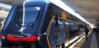 Scippi e rapine in metropolitana, bloccati due specialisti