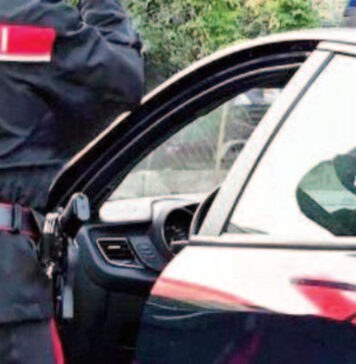 Rapina con sequestro di persone: bottino da 54mila euro