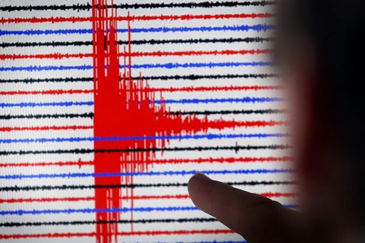 Terremoto/Sciame sismico nellarea dei Campi Flegrei, scossa di magnitudo 3.9
