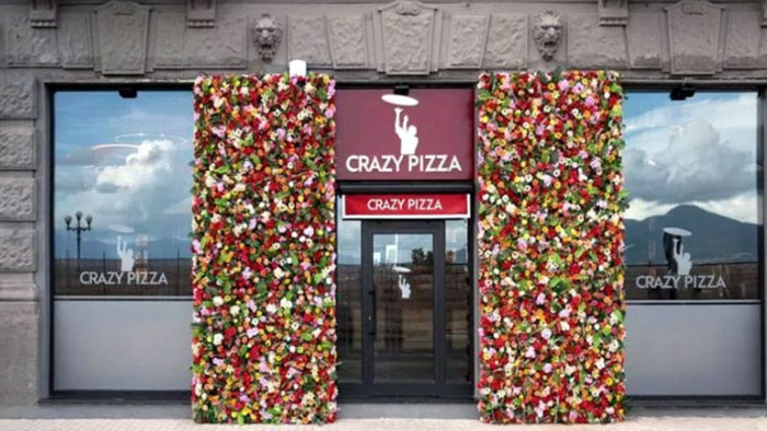 crazy pizza