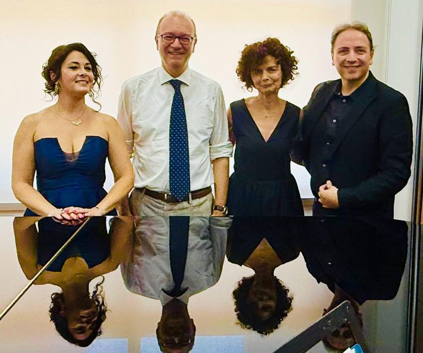 Foto diramata dall'ufficio stampa