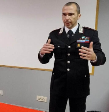 Schianto con due vittime, muore tenente colonnello